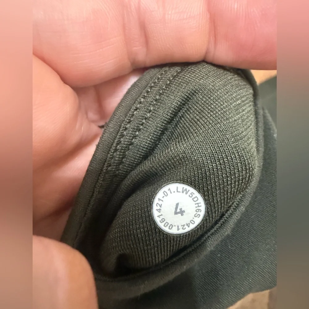 Lululemon Align High-Rise Jogger in Smoked Spruce Size 4 - Picture 8 of 9